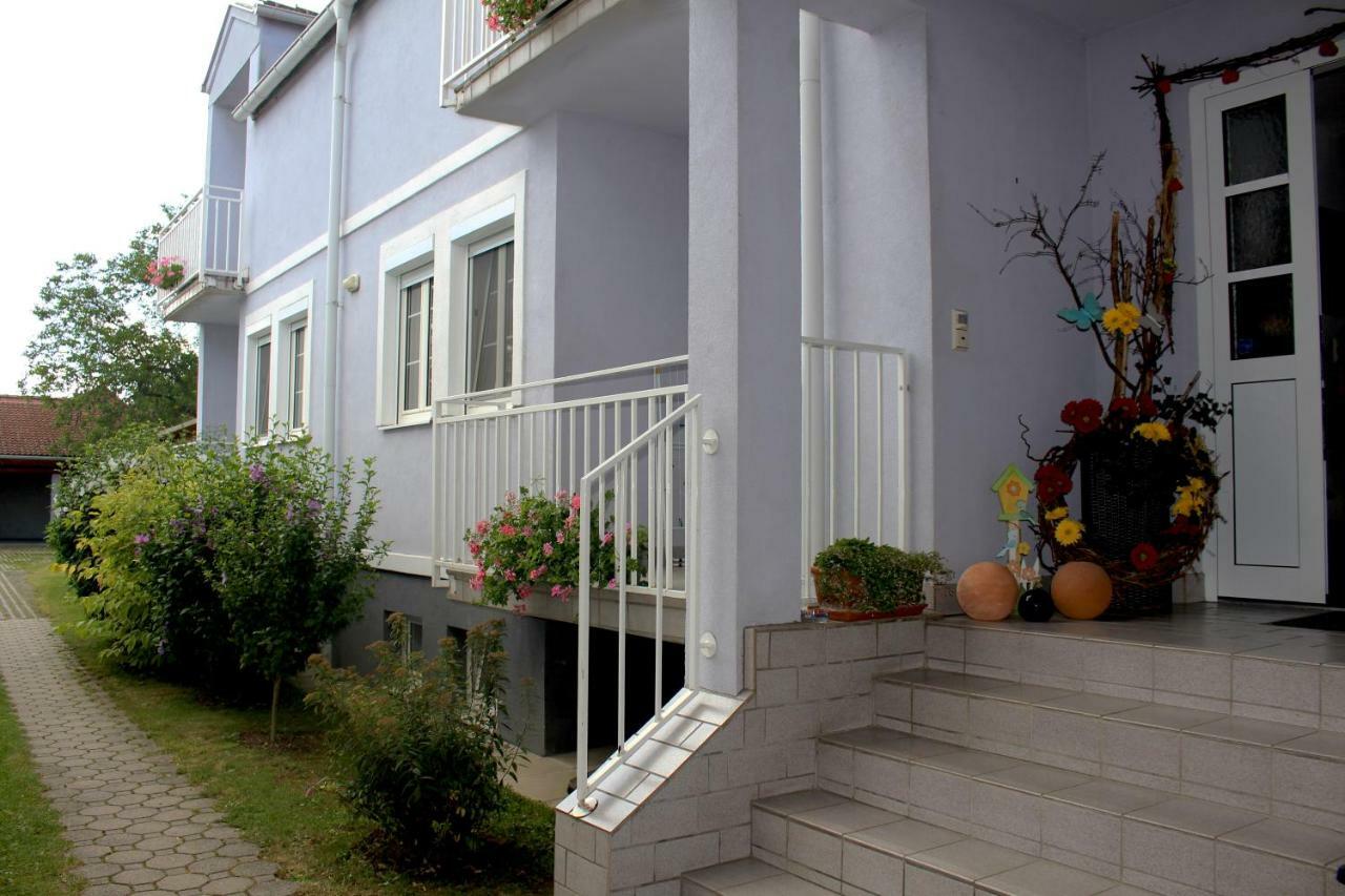 Appartement BERNI Strebersdorf Extérieur photo