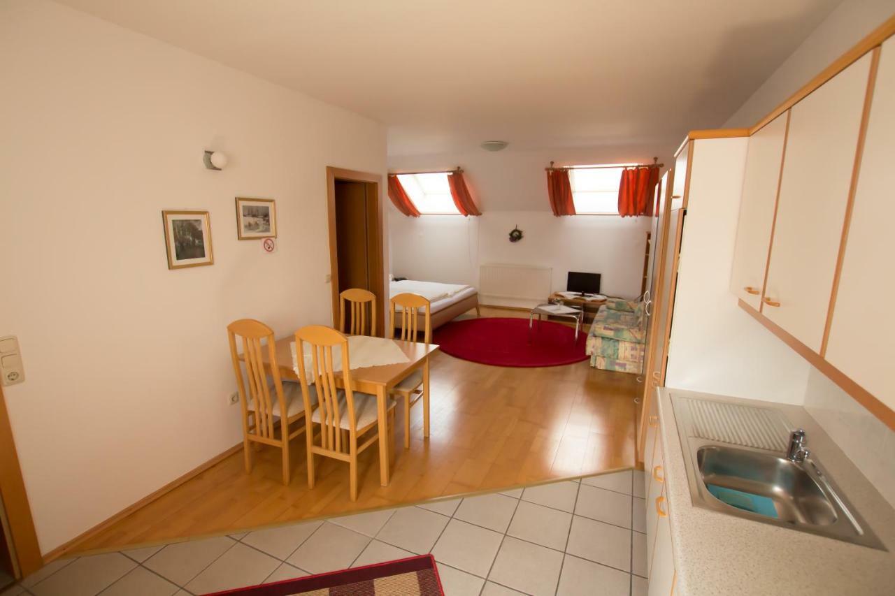 Appartement BERNI Strebersdorf Extérieur photo